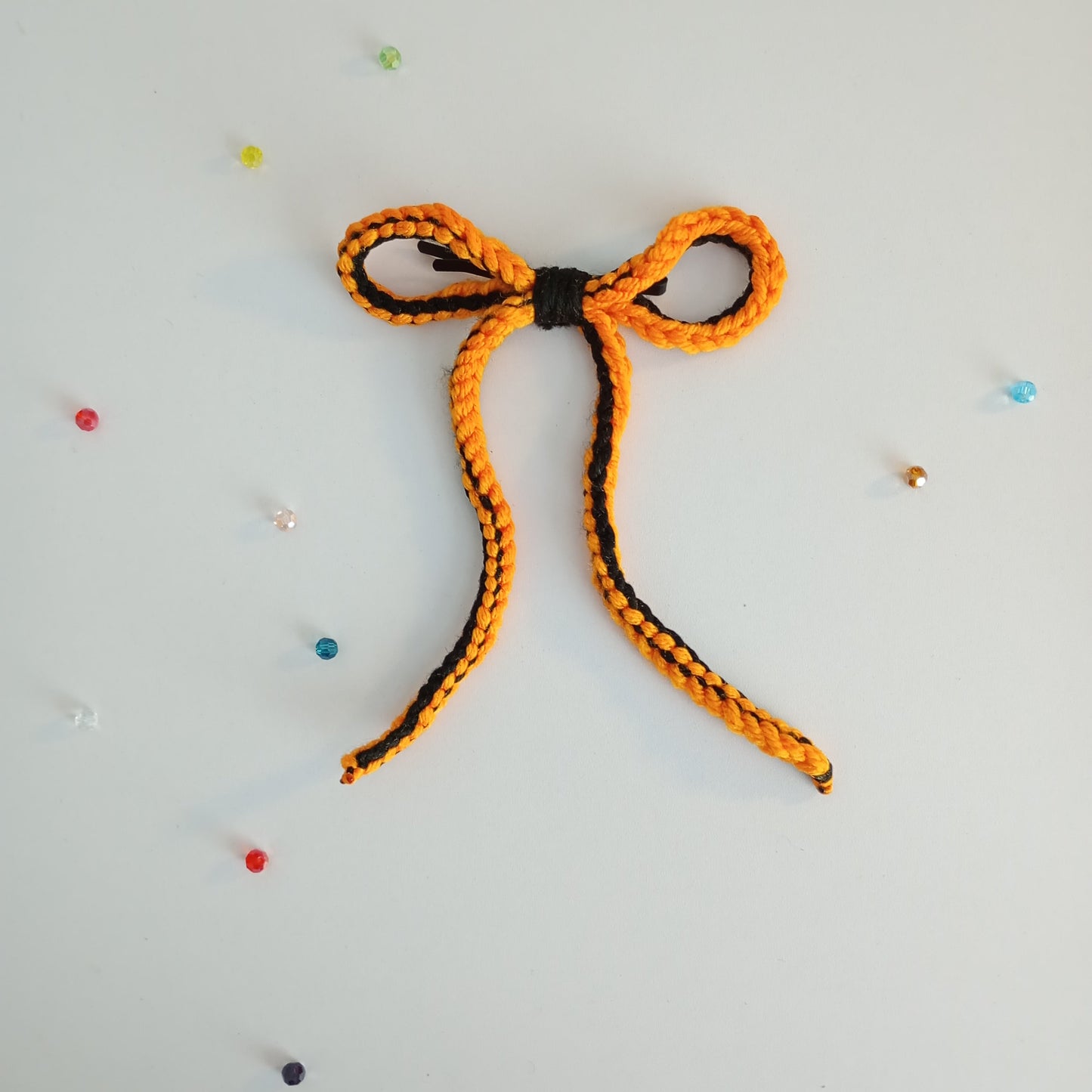 (Long-tailed) String Crochet Hair Bow with Clip.