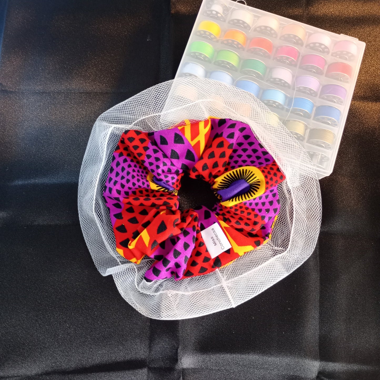 Ankara Scrunchie, African/ Alkebulan prints scrunchies, Ankara hair tie