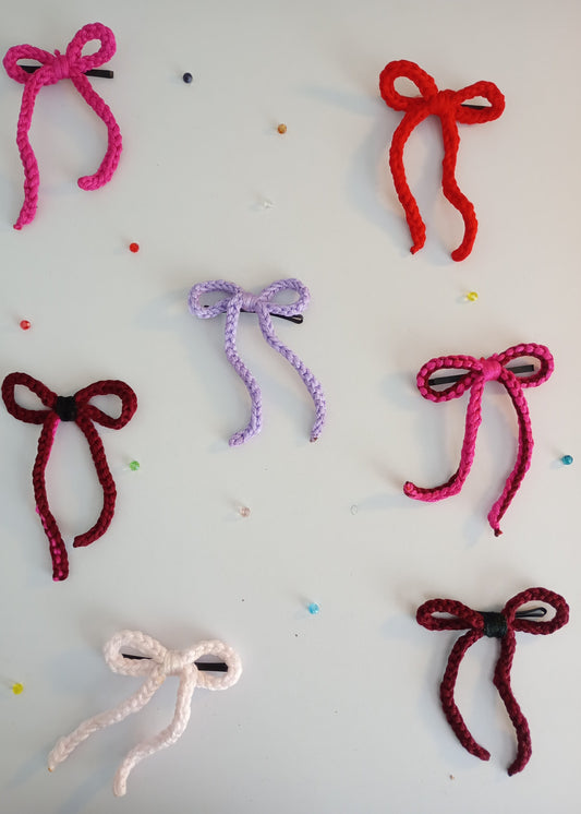 (Half-length) String Crochet Hair Bow with Clip.