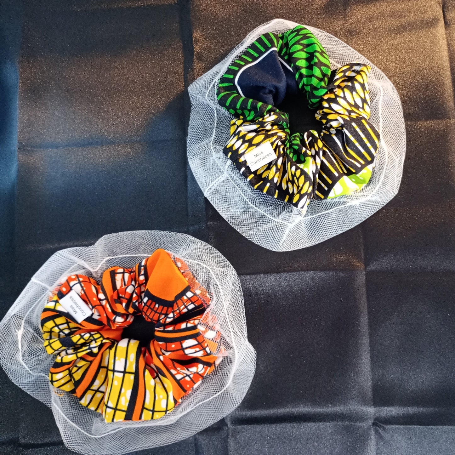Ankara  Scrunchie, African/Alkebulan prints scrunchies,Ankara hair tie.